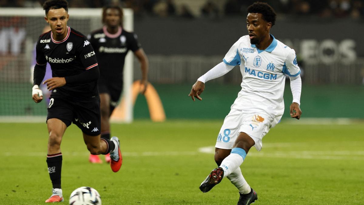 欧洲杯直播-记者：狼队有意引进马赛中场安热尔-戈梅斯