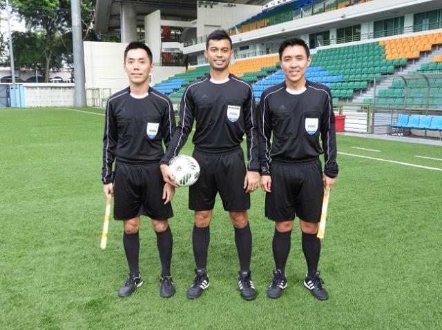 柠檬直播-中叙之战裁判组：新加坡塔基主裁 金希坤第四官员